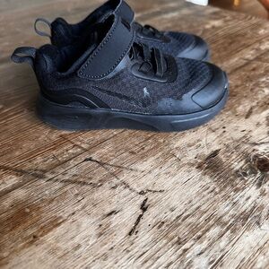 Toddler NIKE WearAllDay (TD) SHOES Black / Black (CJ3818 001), SZ 7C